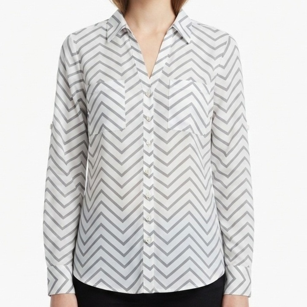 Express Button Down Blouse Womens Small White Gray Chevron Roll Tab Sleeve
